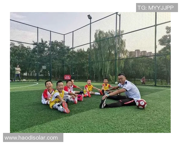 泸州足球成人培训班开启全新足球梦想之旅助力青少年成长与发展